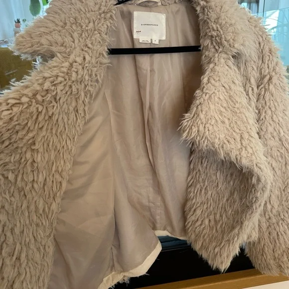 Anthropologie Women's Beige Faux Shearling Jacket - Picture 4 of 7
